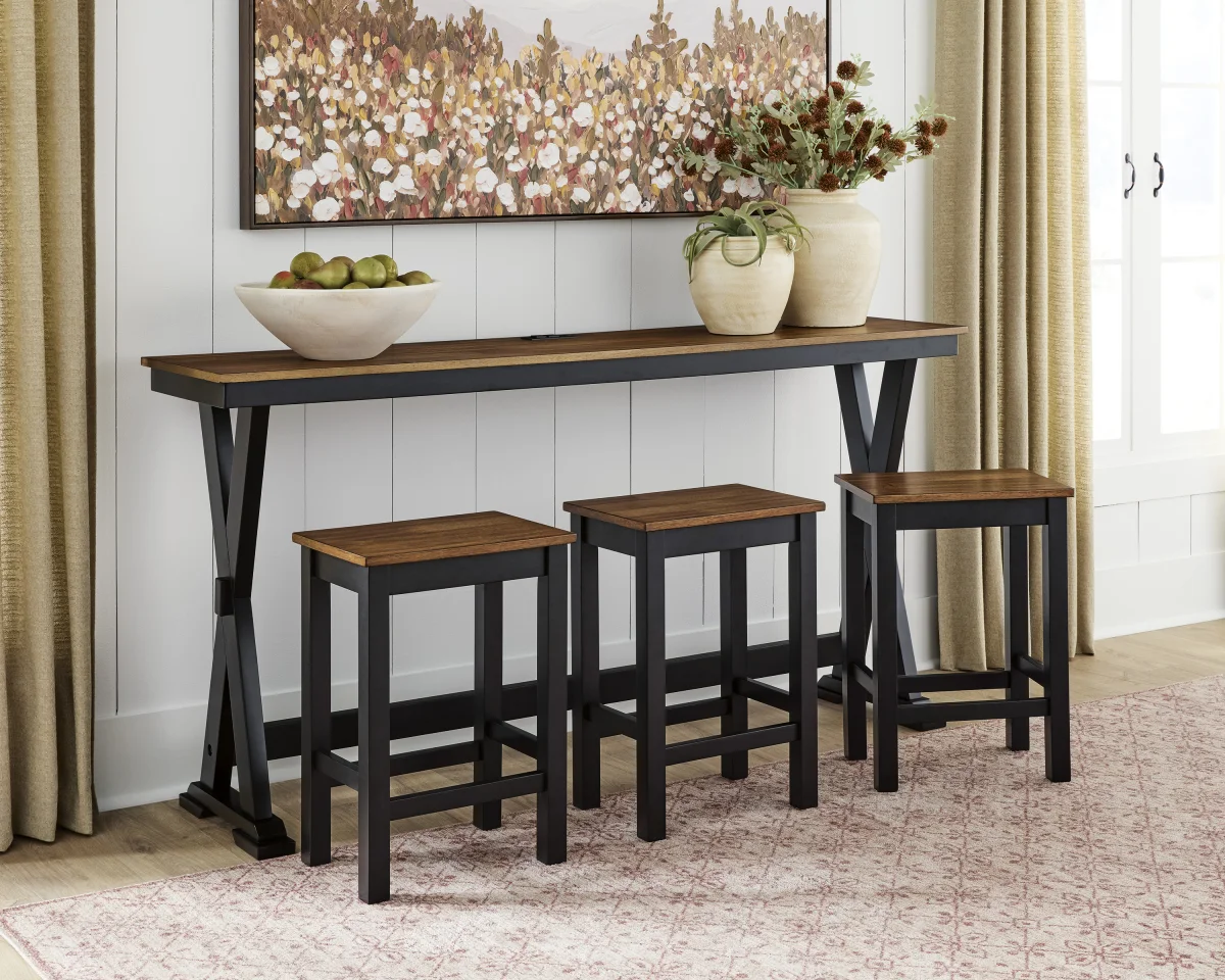 Wildenauer Counter Height Table W/ 3 Barstools